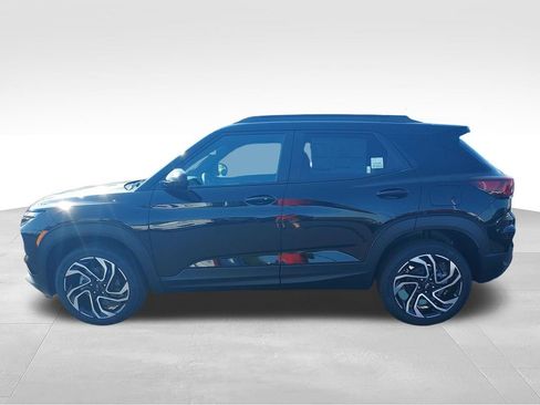 New 2026 Chevrolet TrailBlazer RS w/ Convenience Package AWD/4WD image 2