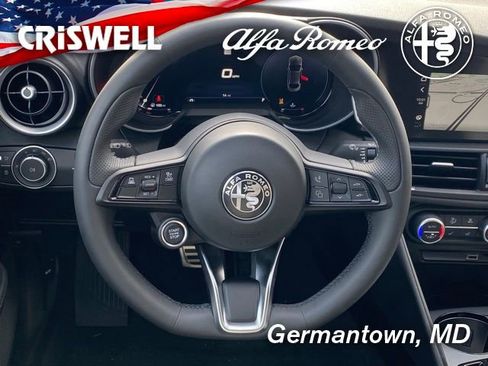 New 2025 Alfa Romeo Giulia AWD image 48