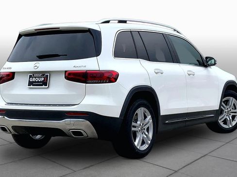 Used 2021 Mercedes-Benz GLB 250 4MATIC image 13