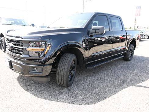 New 2026 Ford F150 XLT w/ Equipment Group 302A MID RWD image 9