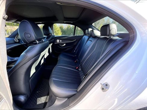 Used 2022 Mercedes-Benz E 350 4MATIC Sedan image 15