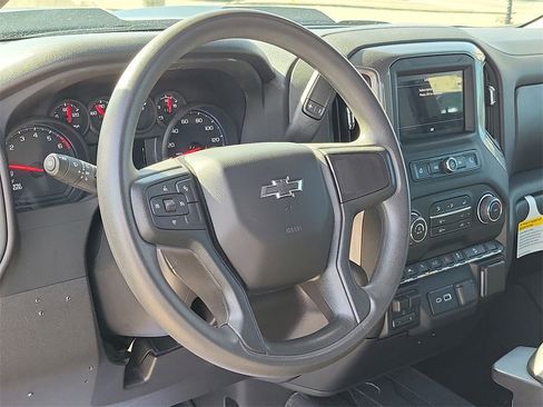 Used 2024 Chevrolet Silverado 1500 Custom Trail Boss image 11