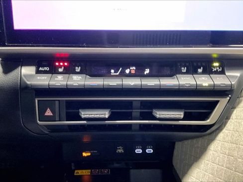 New 2026 Toyota Camry XLE image 22