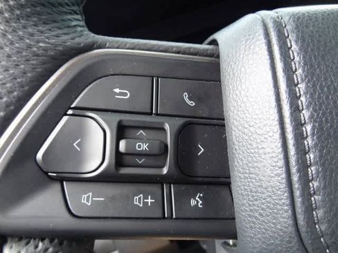 Used 2024 Toyota Tacoma TRD Sport w/ TRD Sport Upgrade Package image 12