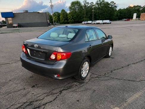 Used 2009 Toyota Corolla LE FWD image 4
