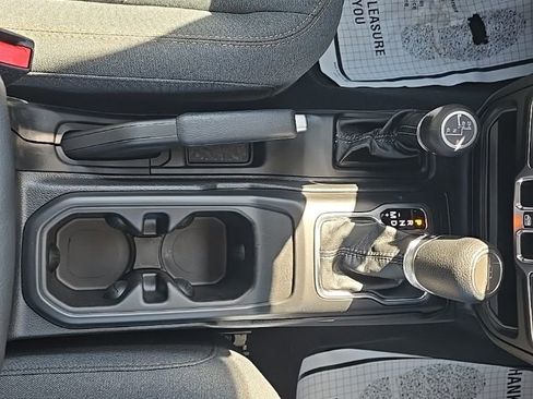 New 2026 Jeep Gladiator Sport AWD/4WD image 33