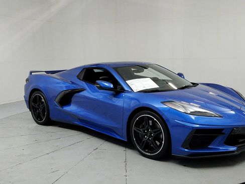 Used 2020 Chevrolet Corvette Stingray Preferred Conv w/ 2LT Preferred Equipment Group RWD image 7