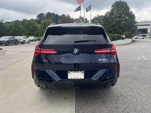 Used 2026 BMW X3 xDrive30 w/ Premium Package image 7