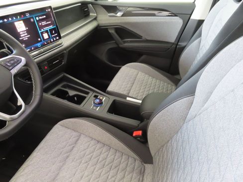 New 2025 Volkswagen Tiguan S image 20