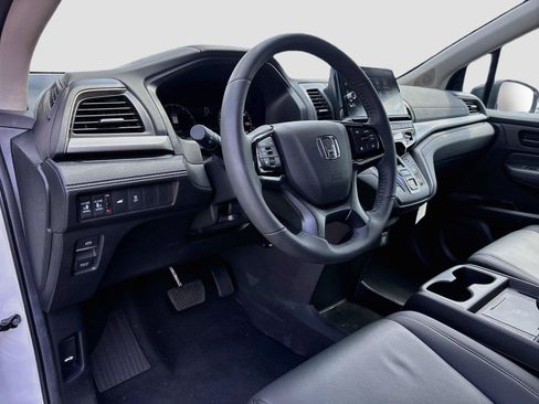 Certified 2026 Honda Odyssey EX-L image 10