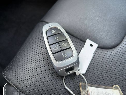 Used 2025 Hyundai Palisade SEL FWD image 18