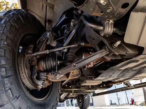 Used 2021 GMC Sierra 2500 Denali w/ Denali Ultimate Package image 14