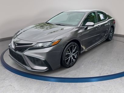 Used 2024 Toyota Camry SE w/ Convenience Package