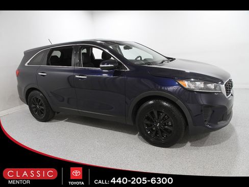 Used 2020 Kia Sorento LX FWD image 1