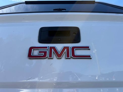 Used 2016 GMC Sierra 1500 2WD Double Cab w/ Sierra Convenience Package image 6