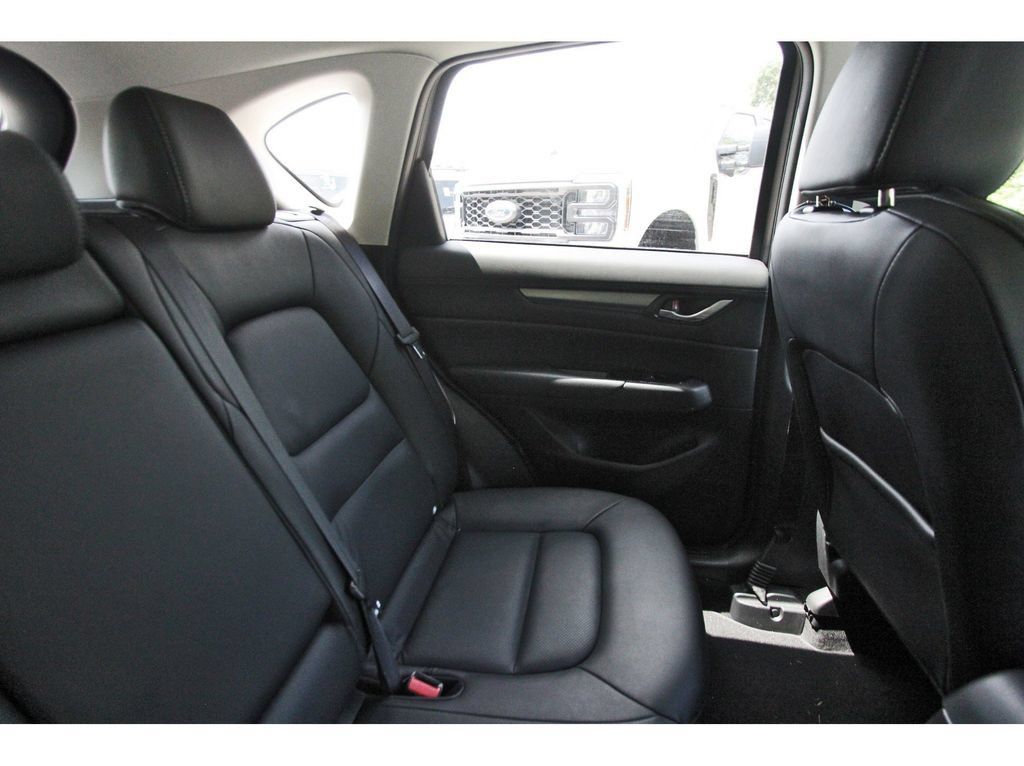 Used 2024 MAZDA CX-5 AWD 2.5 S w/ Select Package image 11