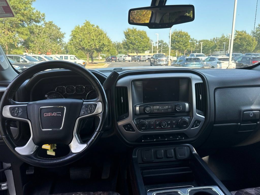 Used 2016 GMC Sierra 2500 SLT w/ Suspension Package, Off-Road AWD/4WD image 12