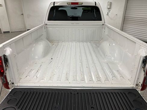 Used 2005 Chevrolet Colorado 2WD Extended Cab image 12