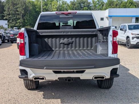 New 2026 Chevrolet Silverado 1500 High Country AWD/4WD image 32