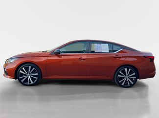 Used 2021 Nissan Altima 2.0 SR video 2