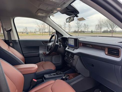 Certified 2024 Ford Maverick Lariat w/ 4K Tow Package AWD/4WD image 25