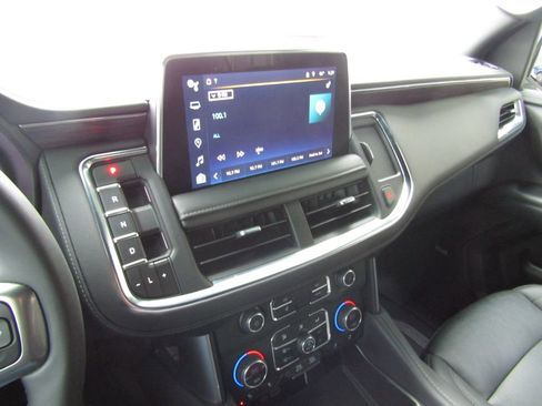 Used 2023 Chevrolet Tahoe Z71 w/ Luxury Package image 33