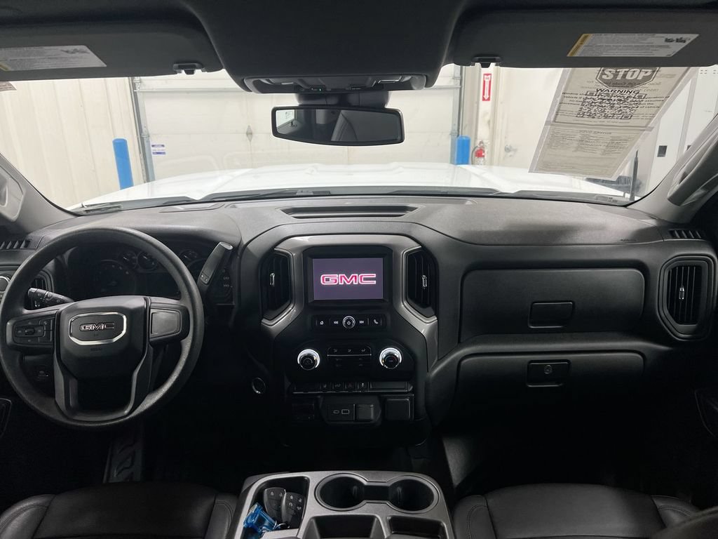 Used 2024 GMC Sierra 2500 Pro w/ Convenience Package AWD/4WD image 10