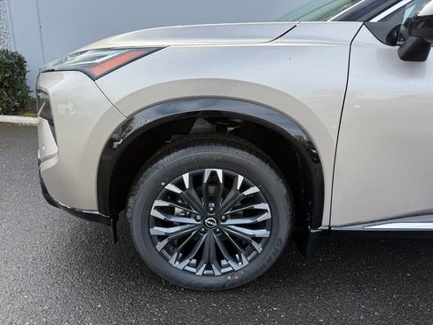 New 2026 Nissan Rogue Platinum image 11