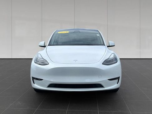 Used 2023 Tesla Model Y Performance AWD/4WD image 8