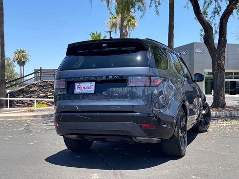 Used 2025 Land Rover Discovery Dynamic SE AWD/4WD image 20