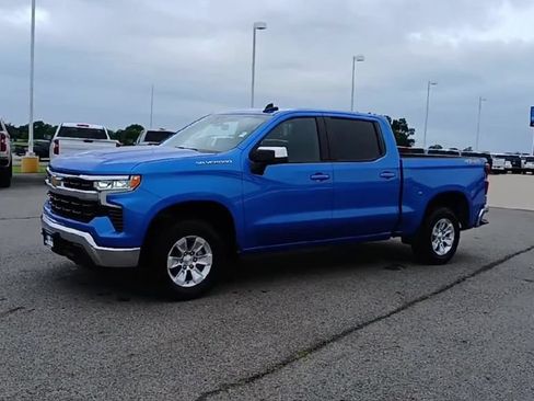Certified 2025 Chevrolet Silverado 1500 LT AWD/4WD image 4