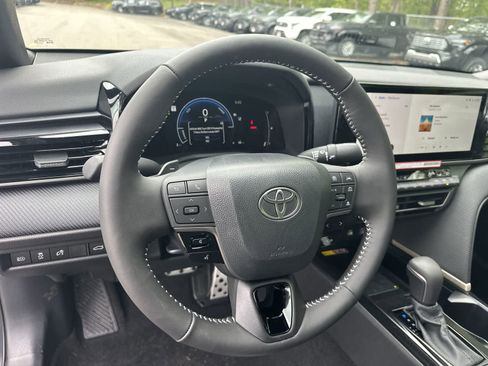 New 2026 Toyota Camry SE AWD/4WD image 41
