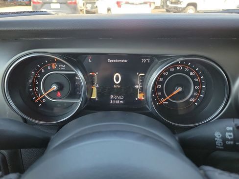 Used 2021 Jeep Wrangler Unlimited Sport AWD/4WD image 18