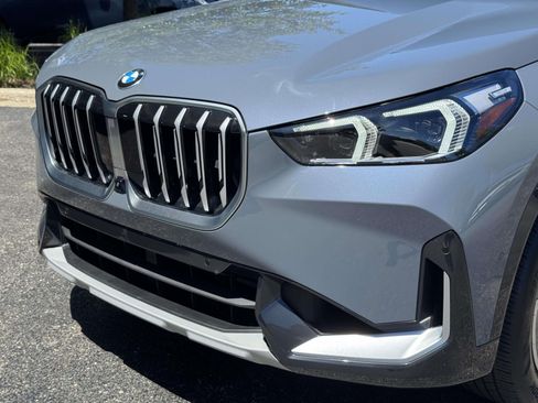 Certified 2025 BMW X1 xDrive28i AWD/4WD image 10