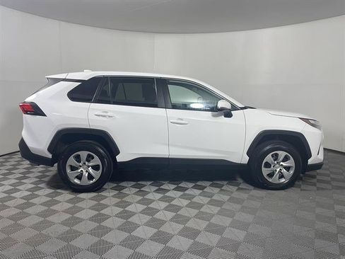 Used 2023 Toyota RAV4 LE AWD/4WD image 8