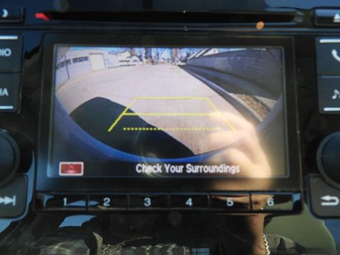 Used 2020 Honda HR-V LX image 36