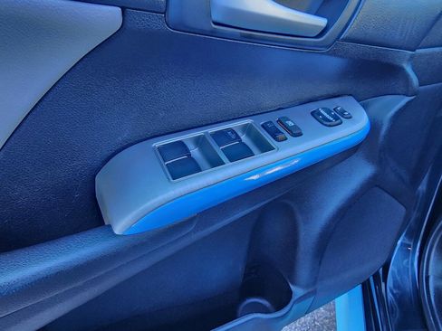 Used 2012 Toyota Camry SE w/ Leather Pkg image 35