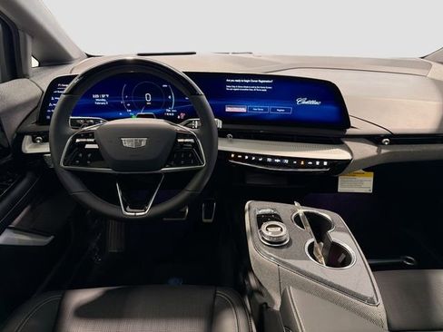New 2026 Cadillac Optiq Sport 2 image 21
