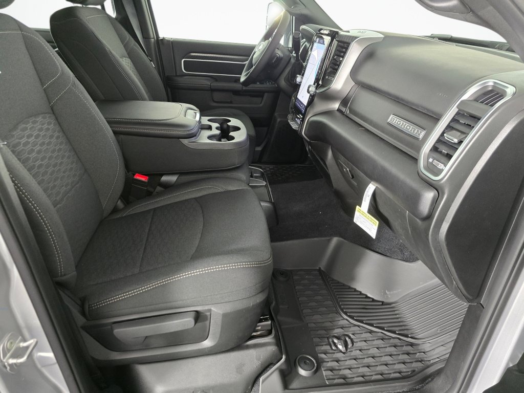 New 2026 RAM 3500 Big Horn AWD/4WD image 27
