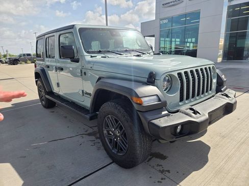 Used 2024 Jeep Wrangler Unlimited Sport AWD/4WD image 1