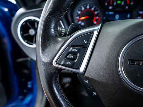 Used 2022 Chevrolet Camaro LT image 39