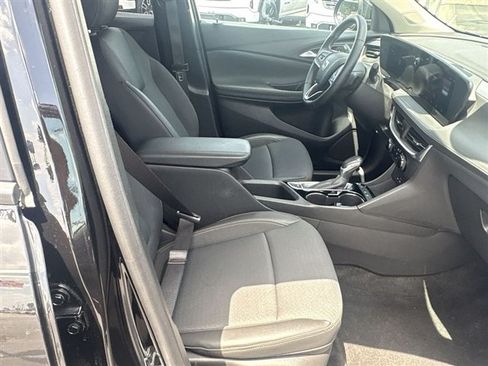Certified 2024 Buick Encore GX Preferred FWD image 26