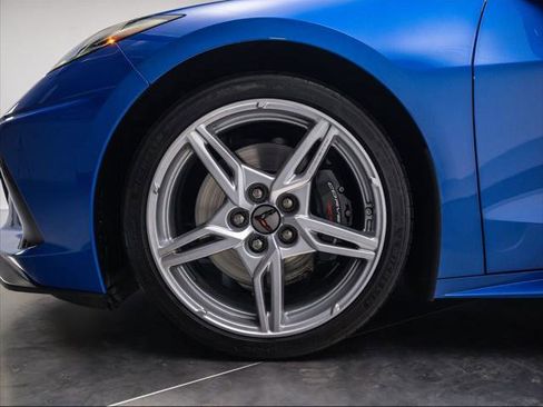 Used 2020 Chevrolet Corvette Stingray Premium Cpe w/ 3LT Preferred Equipment Group image 15