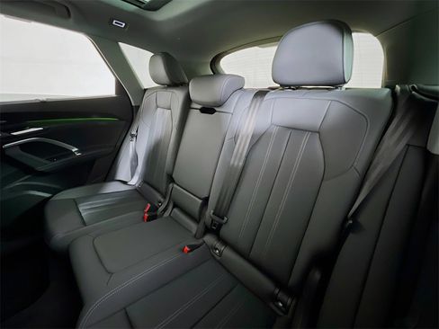 New 2025 Audi Q5 Premium Plus image 22