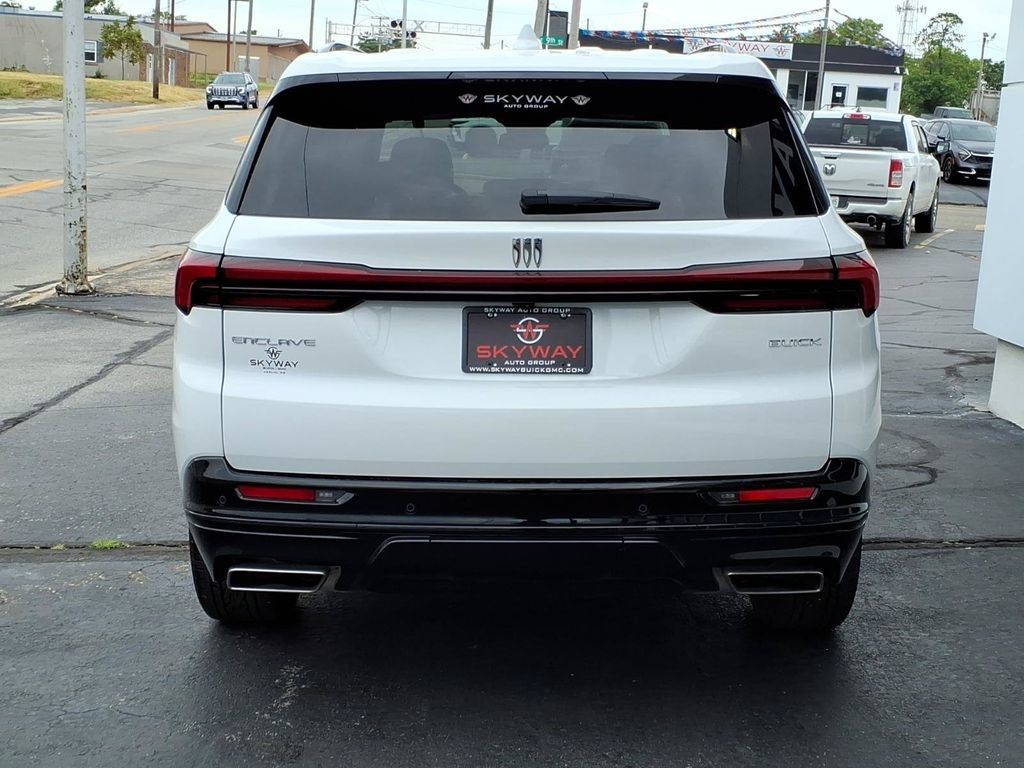Used 2026 Buick Enclave Sport Touring FWD image 5