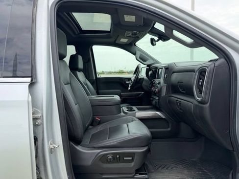 Used 2021 Chevrolet Silverado 1500 LTZ w/ LTZ Premium Package AWD/4WD image 10