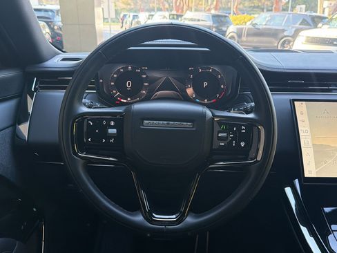 Certified 2025 Land Rover Range Rover Sport Dynamic SE AWD/4WD image 11