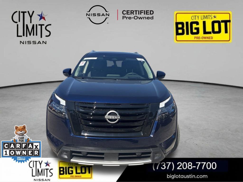 Used 2025 Nissan Pathfinder Platinum w/ Lighting Package (N92) FWD image 1