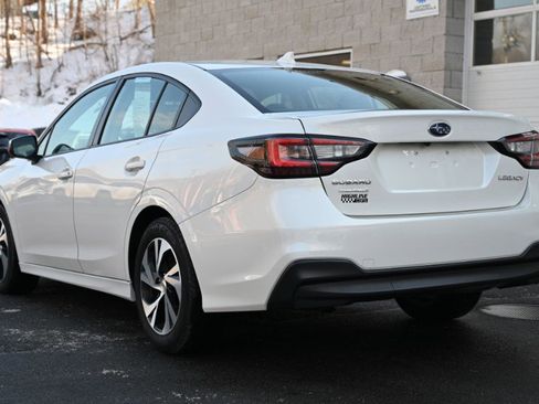 Used 2023 Subaru Legacy Premium image 3