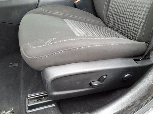 Used 2023 Dodge Charger SXT image 6